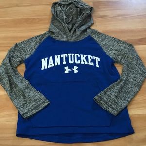 Boys under Armour YXS long sleeve hooded t shirt